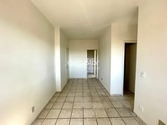 Apartamento com 48m² 2 quartos e 1 banheiro, para alugar, no bairro Planalto em Belo Horizonte