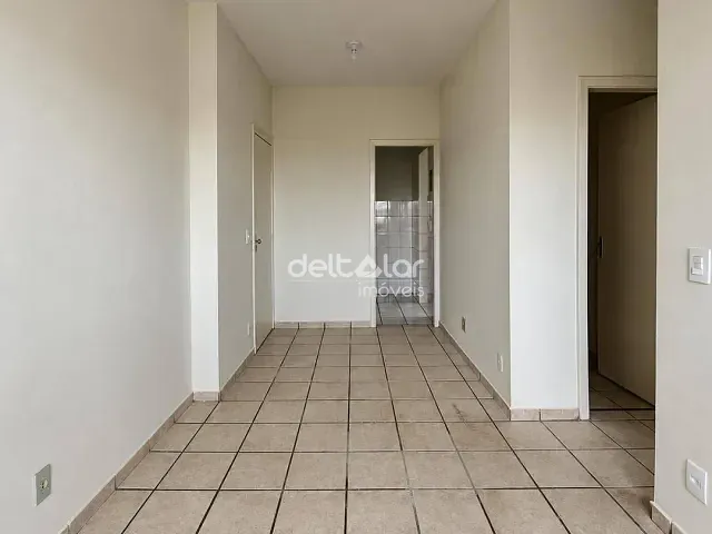 Apartamento com 48m² 2 quartos e 1 banheiro, para alugar, no bairro Planalto em Belo Horizonte