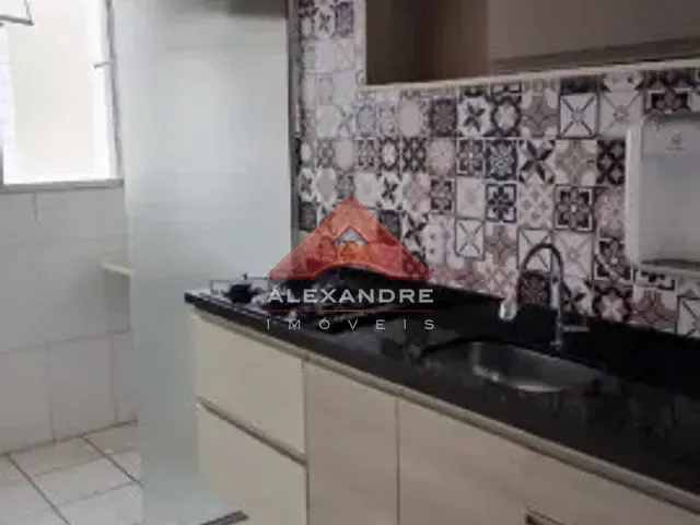 Apartamento 2 quartos e 1 banheiro, à venda, no bairro Vila Tesouro em São José dos Campos