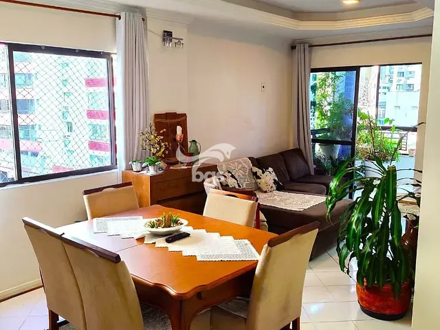 Apartamento 3 quartos e 3 banheiros, à venda, no bairro Centro em Balneário Camboriú