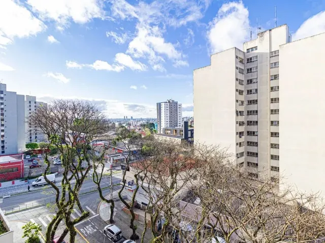 Apartamento 1 quarto e 1 banheiro, para alugar, no bairro Portão em Curitiba