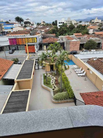 Apartamento 2 quartos e 1 banheiro, à venda, no bairro Parque São Benedito em Pindamonhangaba