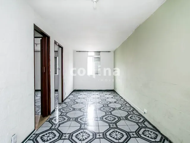 Apartamento 1 quarto e 1 banheiro, para alugar, no bairro Cohab V em Carapicuíba
