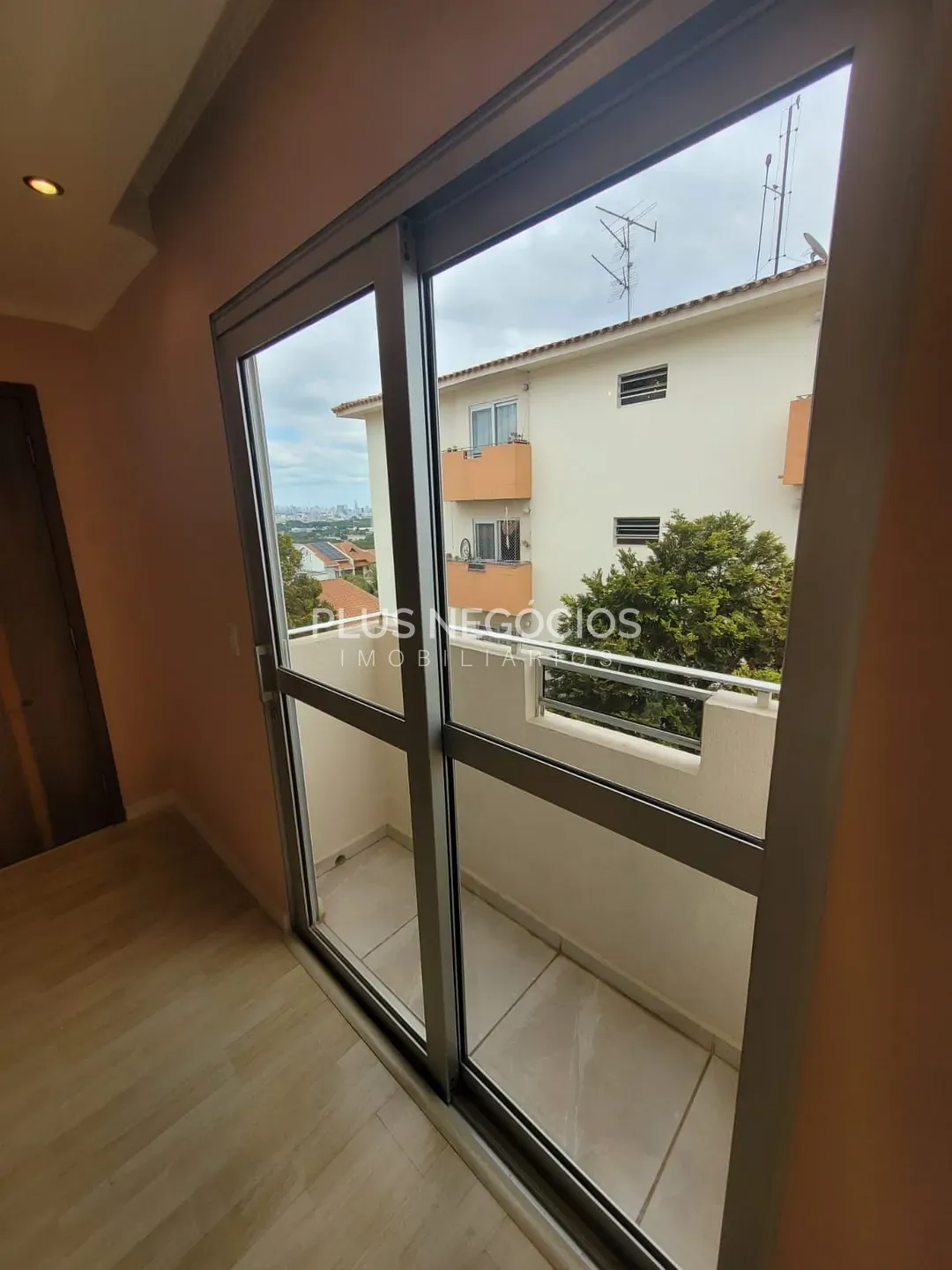 Apartamento, 2 quartos, 75 m² - Foto 4