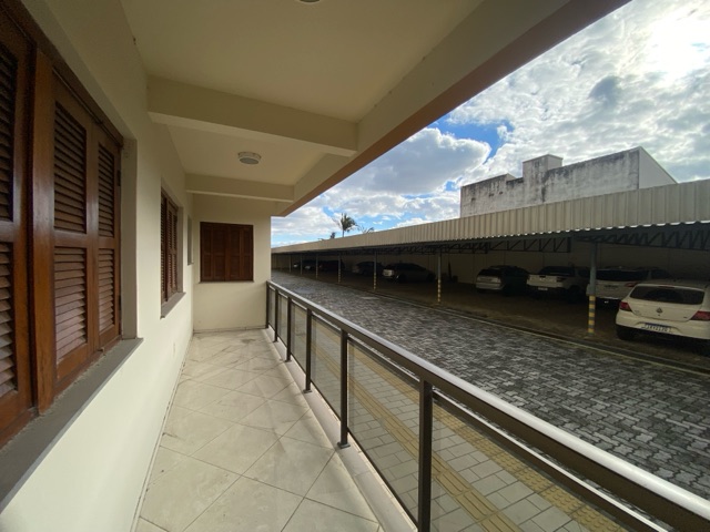 Apartamento 3 quartos e 2 banheiros, à venda, no bairro Centro em Pelotas
