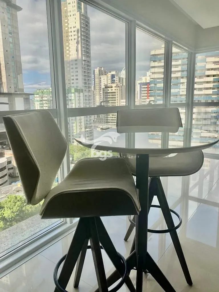 Apartamento, 3 quartos, 117 m² - Foto 2