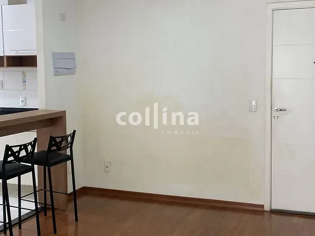 Apartamento 2 quartos e 1 banheiro, à venda, no bairro Vila Santa Terezinha em Carapicuíba