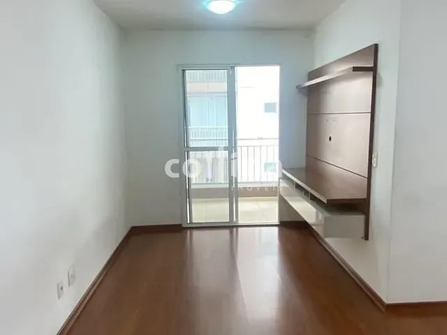 Apartamento 2 quartos e 1 banheiro, à venda, no bairro Vila Santa Terezinha em Carapicuíba