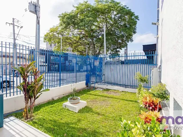 Apartamento com 73m² 2 quartos e 1 banheiro, para alugar, no bairro Centro em Curitiba