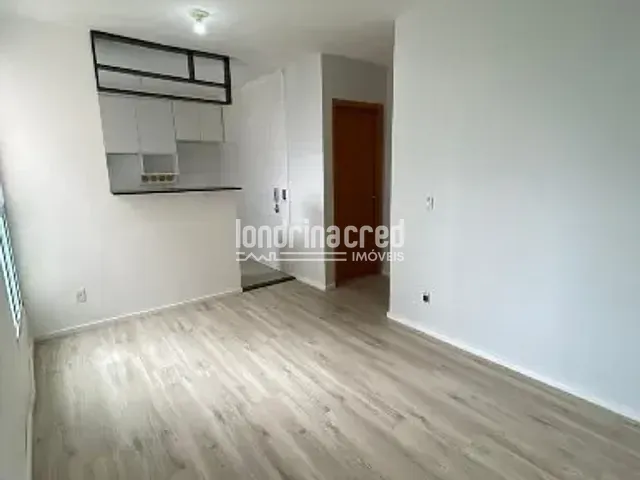 Apartamento 2 quartos e 1 banheiro, à venda, no bairro SPAZIO LA TRAVIATA em Londrina