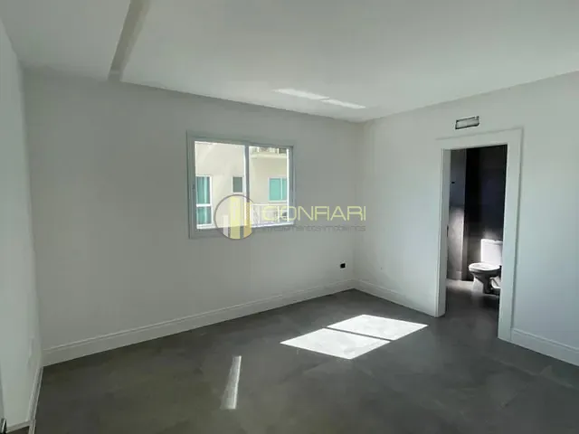 Apartamento com 215m² 4 quartos e 4 banheiros, à venda, no bairro Centro em Itapema