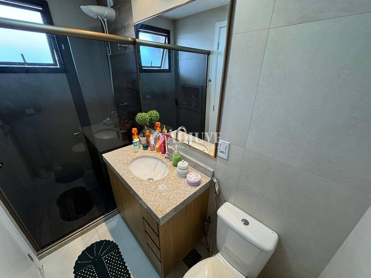 Apartamento à venda e aluguel com 2 quartos, 90m² - Foto 17
