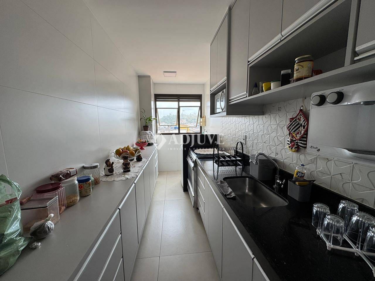 Apartamento à venda e aluguel com 2 quartos, 90m² - Foto 19