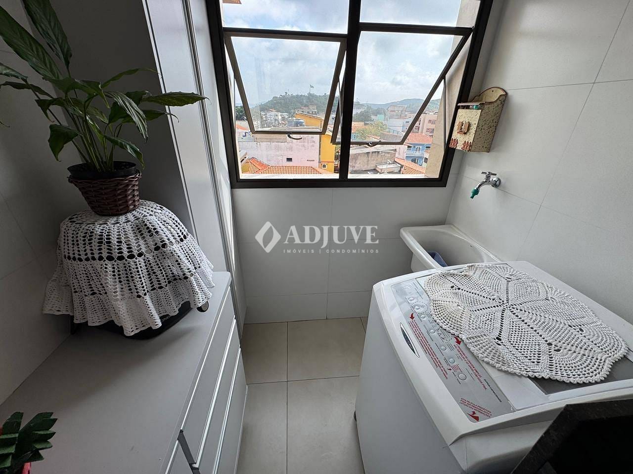Apartamento à venda e aluguel com 2 quartos, 90m² - Foto 21