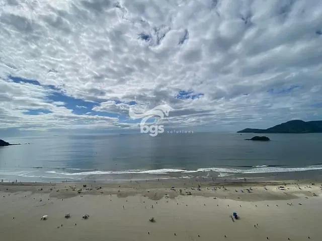 Apartamento com 145m² 3 quartos e 4 banheiros, à venda, no bairro Centro em Balneário Camboriú