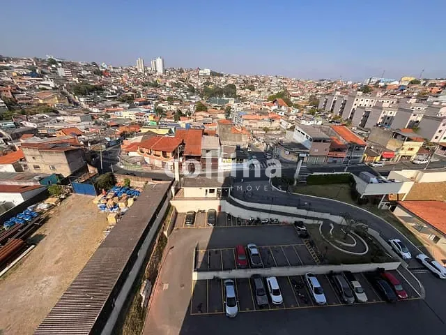 Apartamento com 50m² 2 quartos e 1 banheiro, à venda, no bairro Vila Mercês em Carapicuíba