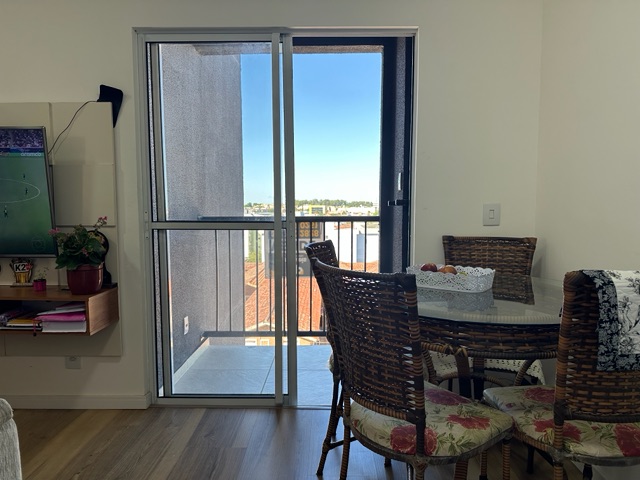 Foto do Apartamento - Apartamento à venda no Connect JK, Centro -  64 m², 2 quartos (sendo 1 suíte), armários instalados, sacada com churrasqueira e vaga. | UP Imóveis