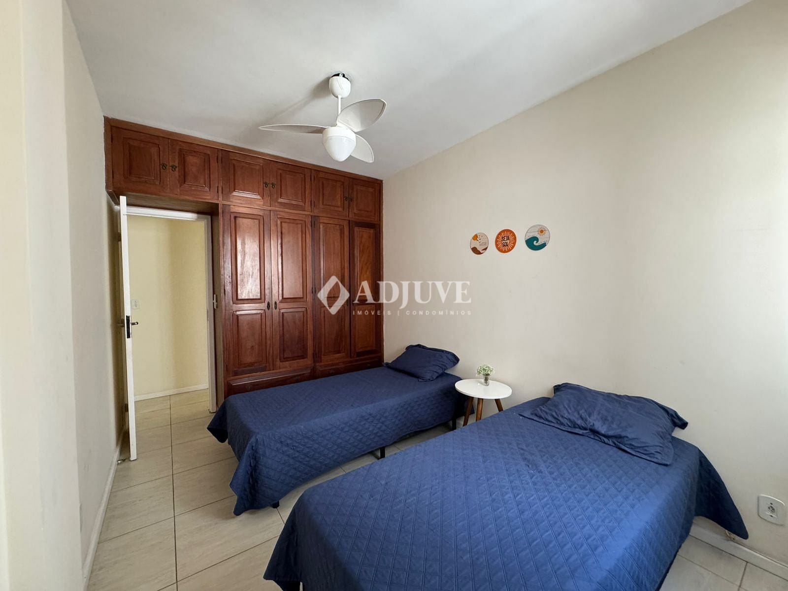 Apartamento à venda com 2 quartos, 70m² - Foto 10