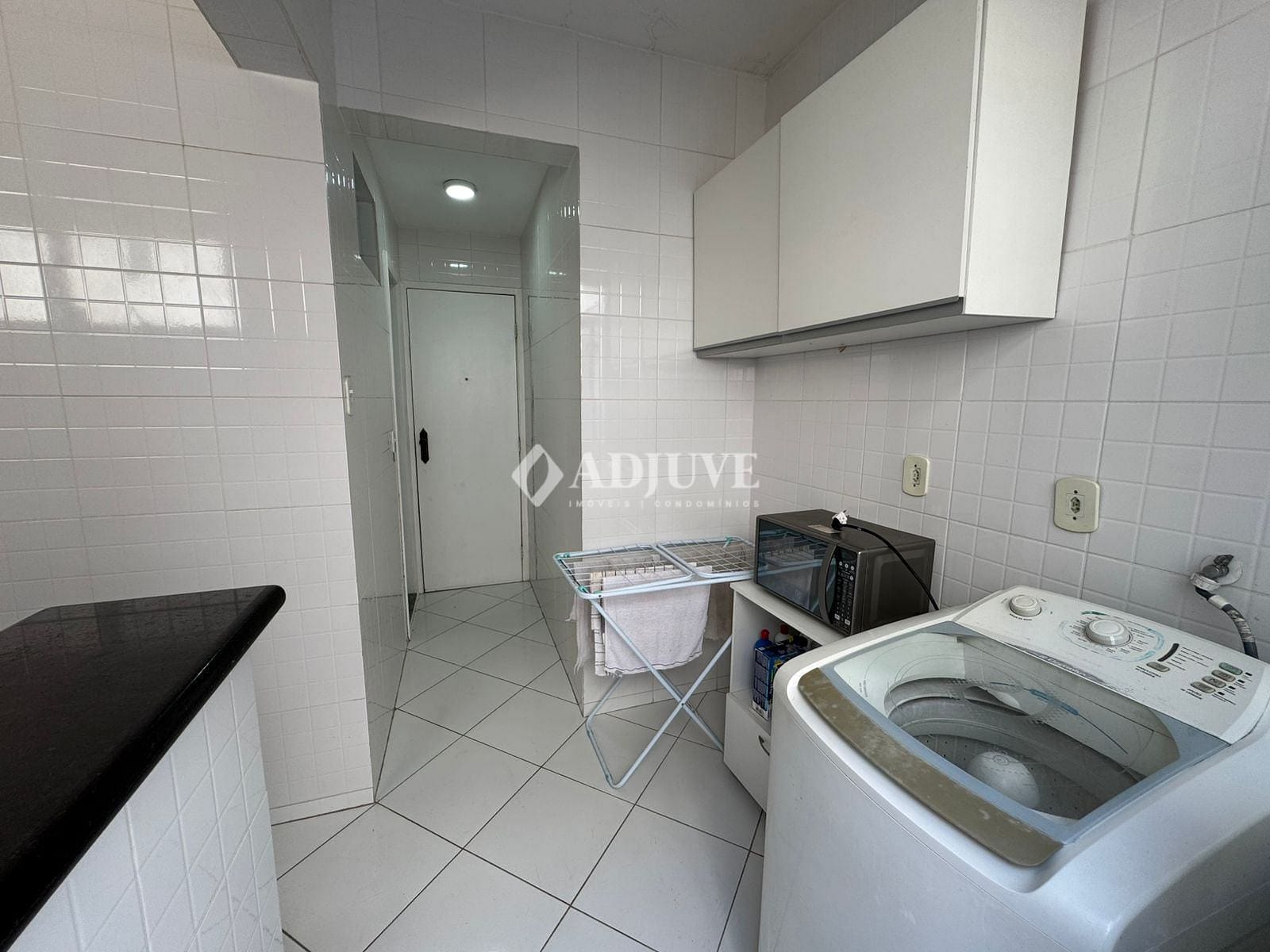 Apartamento à venda com 2 quartos, 70m² - Foto 13