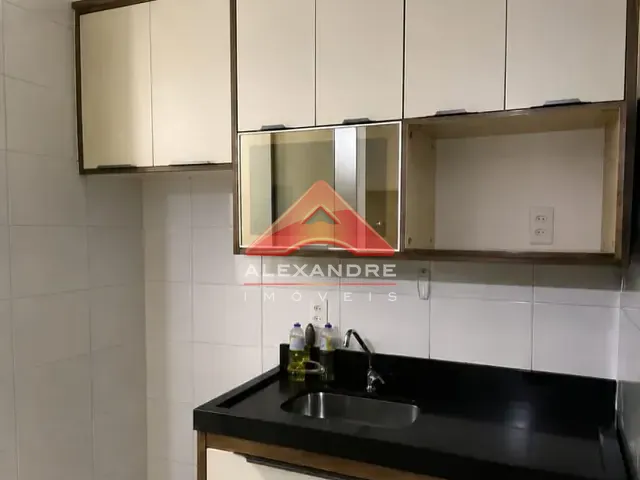 Apartamento 2 quartos e 1 banheiro, para alugar, no bairro Jardim Copacabana em São José dos Campos
