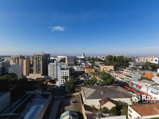 Apartamento 2 quartos e 1 banheiro, para alugar, no bairro Portão em Curitiba