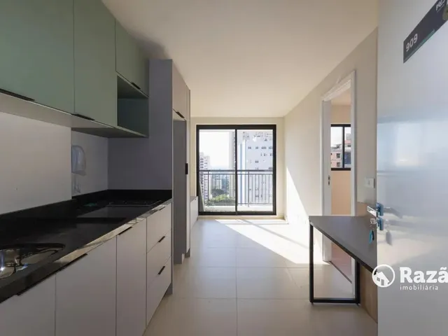 Apartamento 1 quarto e 1 banheiro, para alugar, no bairro Portão em Curitiba