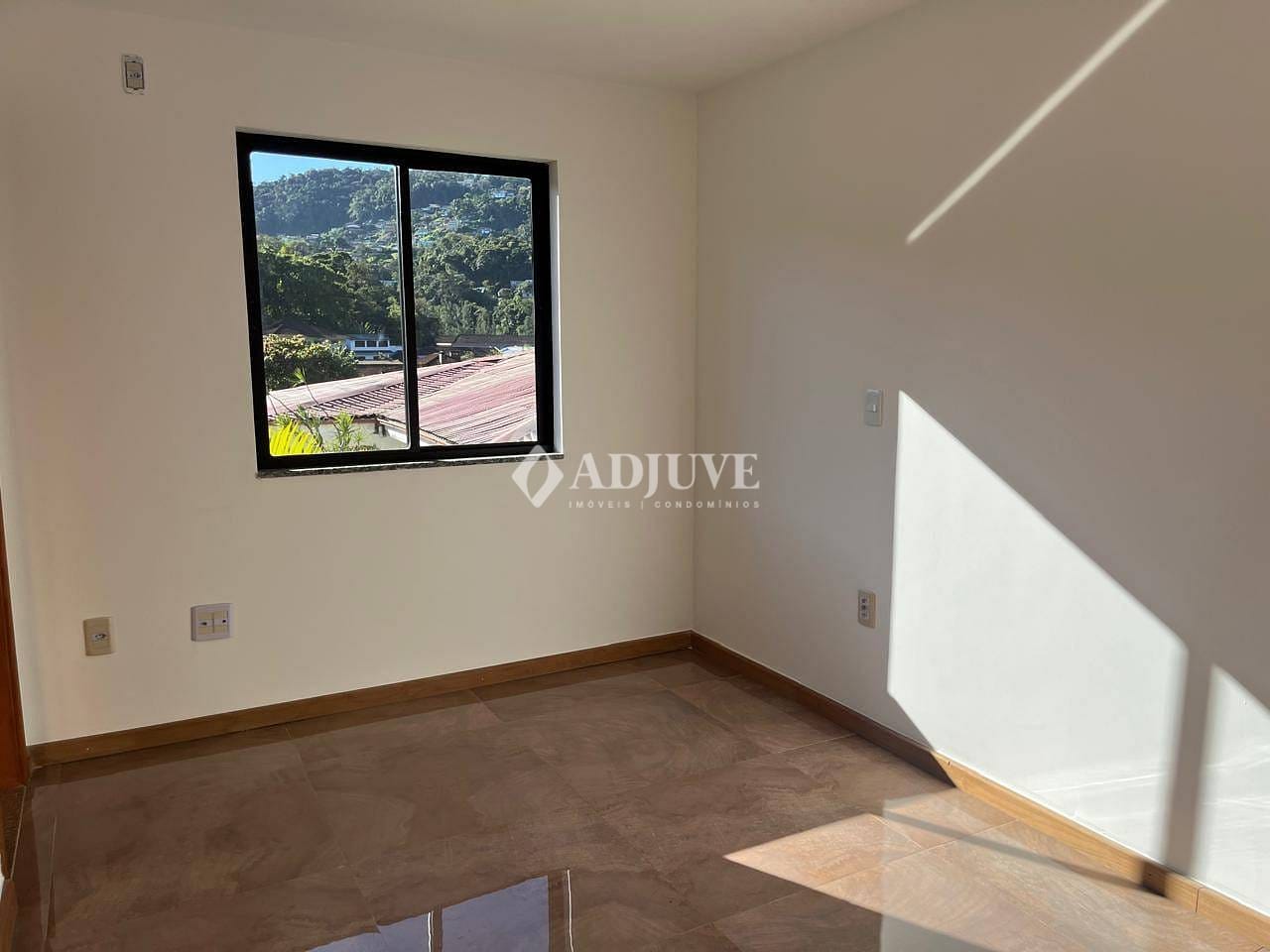 Apartamento à venda com 3 quartos, 84m² - Foto 7
