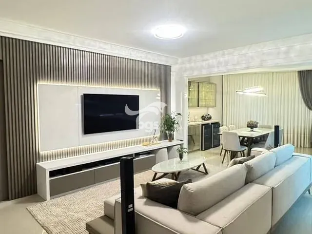Apartamento com 189m² 3 quartos e 4 banheiros, à venda, no bairro Centro em Balneário Camboriú