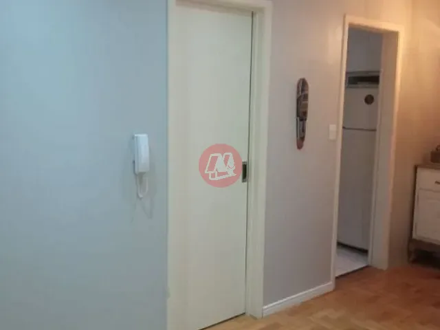 Apartamento com 50m² 1 quarto e 1 banheiro, à venda, no bairro Rio Branco em Porto Alegre