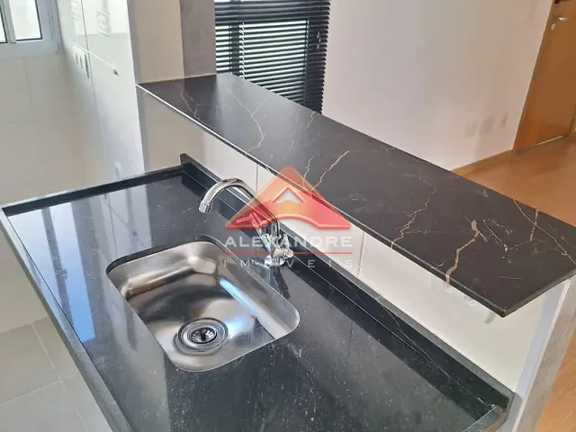 Apartamento 2 quartos e 1 banheiro, à venda, no bairro Loteamento Portal Santa Inês em São José dos Campos