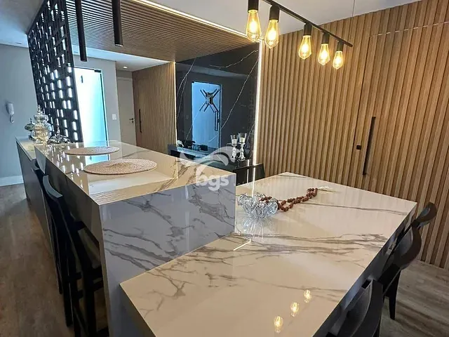 Apartamento com 120m² 2 quartos e 3 banheiros, à venda, no bairro Barra em Balneário Camboriú