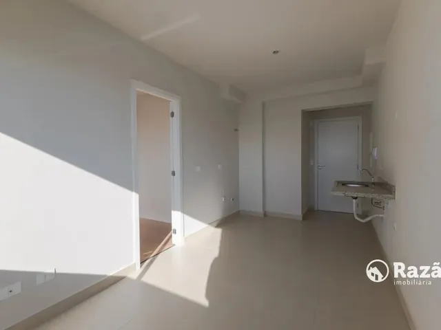 Apartamento 1 quarto e 1 banheiro, para alugar, no bairro Portão em Curitiba