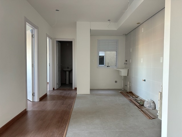 Apartamento 2 quartos e 1 banheiro, à venda, no bairro Fragata em Pelotas