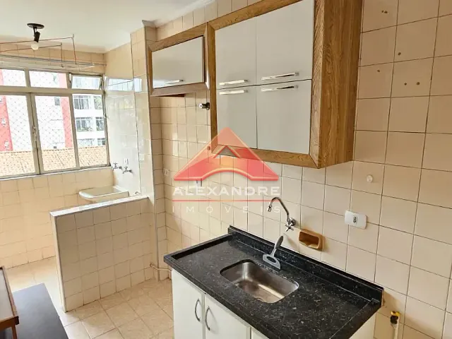 Apartamento 2 quartos e 1 banheiro, para alugar, no bairro Jardim Oswaldo Cruz em São José dos Campos