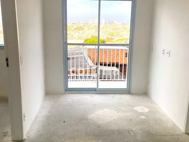 Apartamento com 44m² 2 quartos e 1 banheiro, à venda, no bairro Vila Sul Americana em Carapicuíba