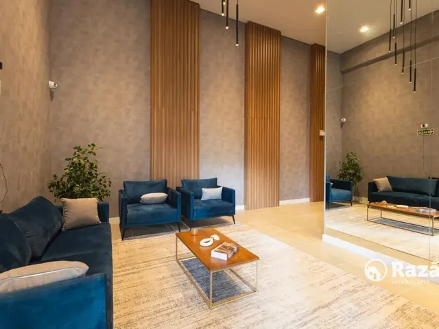 Apartamento 2 quartos e 1 banheiro, para alugar, no bairro Portão em Curitiba