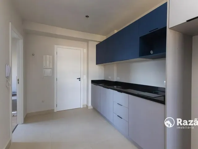 Apartamento 2 quartos e 1 banheiro, para alugar, no bairro Portão em Curitiba