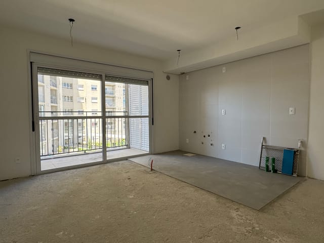 Apartamento 2 quartos e 2 banheiros, à venda, no bairro Areal em Pelotas