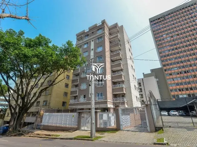 Apartamento 1 quarto e 1 banheiro, para alugar, no bairro Centro em Curitiba