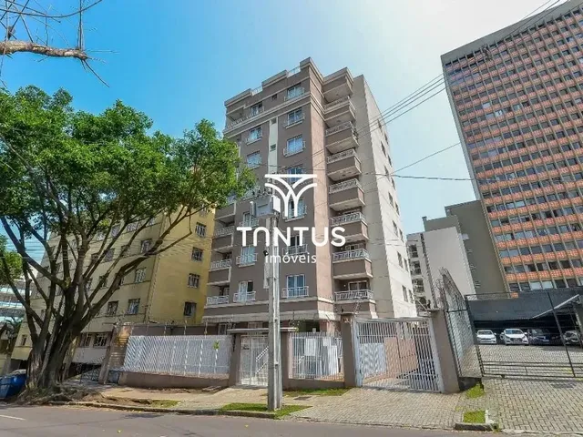 Apartamento 1 quarto e 1 banheiro, para alugar, no bairro Centro em Curitiba