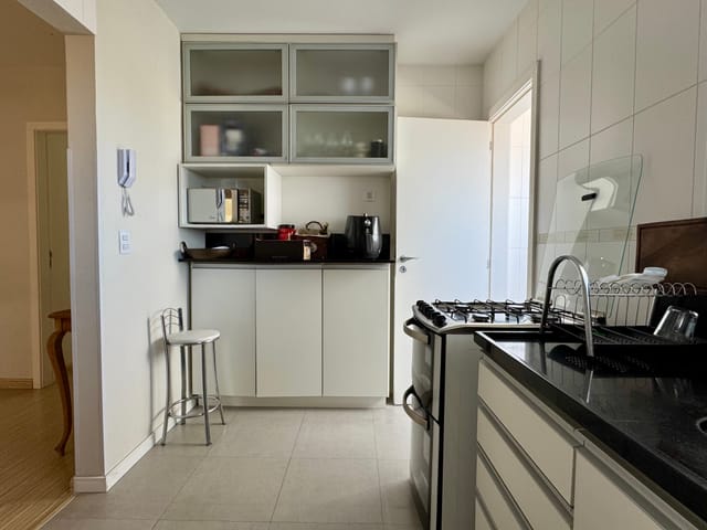 Apartamento com 129m² 3 quartos e 2 banheiros, à venda, no bairro Centro em Pelotas
