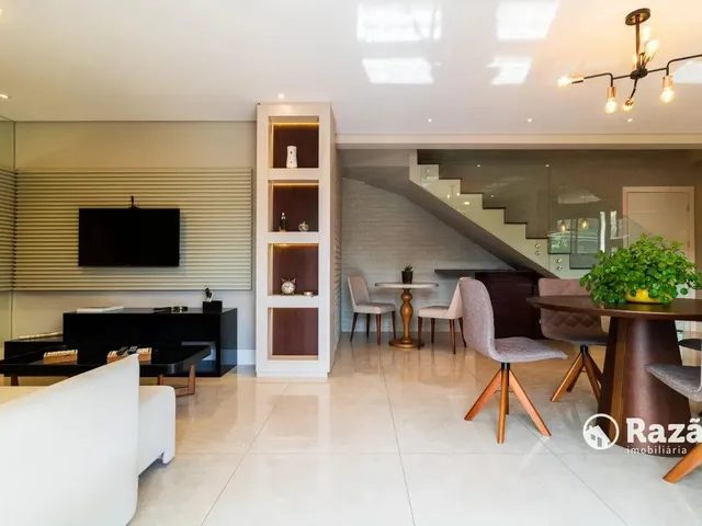 Apartamento 2 quartos e 1 banheiro, para alugar, no bairro Mercês em Curitiba