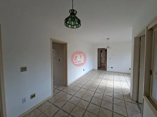Apartamento com 95m² 2 quartos e 2 banheiros, para alugar, no bairro Farroupilha em Porto Alegre