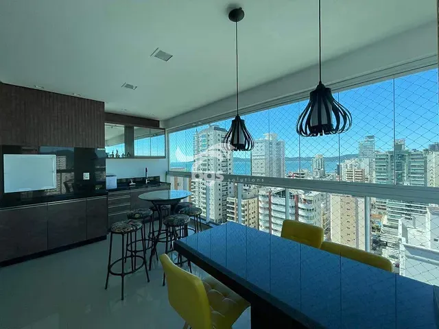 Apartamento 3 quartos e 4 banheiros, à venda, no bairro Meia Praia em Itapema