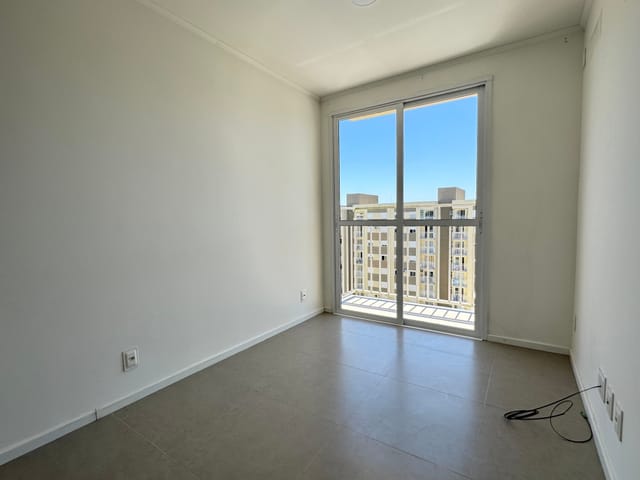 Apartamento com 95m² 2 quartos e 1 banheiro, à venda, no bairro Centro em Pelotas