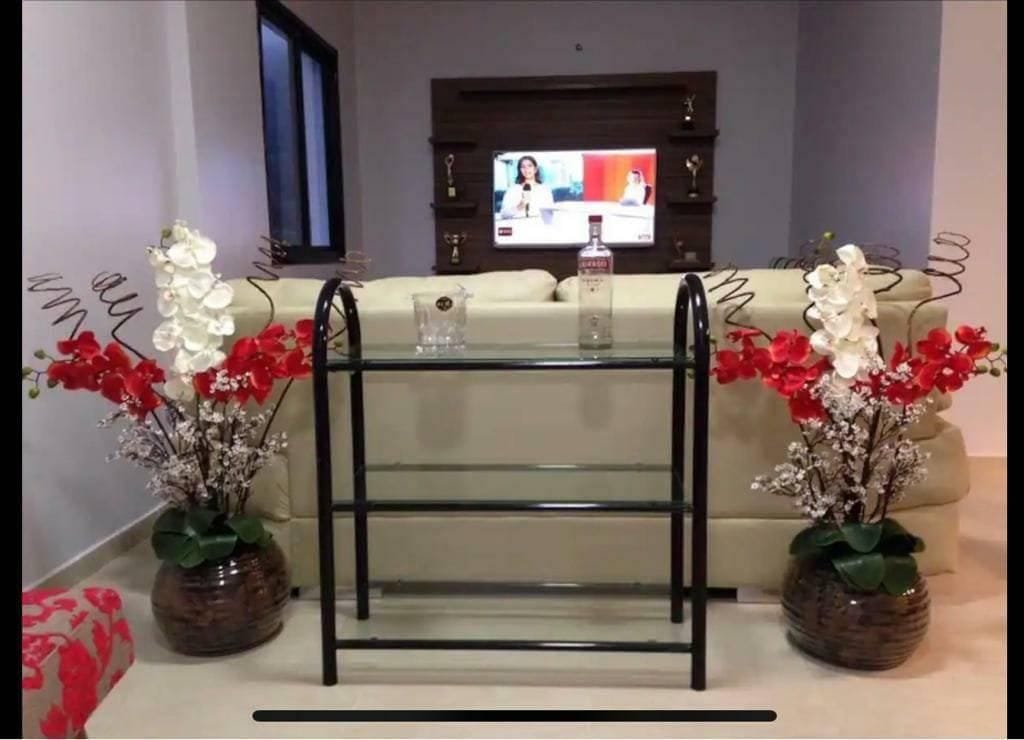 Apartamento à venda 2 Quartos, 1 Suite, 2 Vagas, Pitangueiras, Guarujá - SP