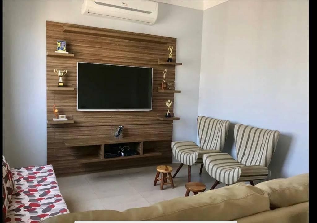 Apartamento à venda 2 Quartos, 1 Suite, 2 Vagas, Pitangueiras, Guarujá - SP