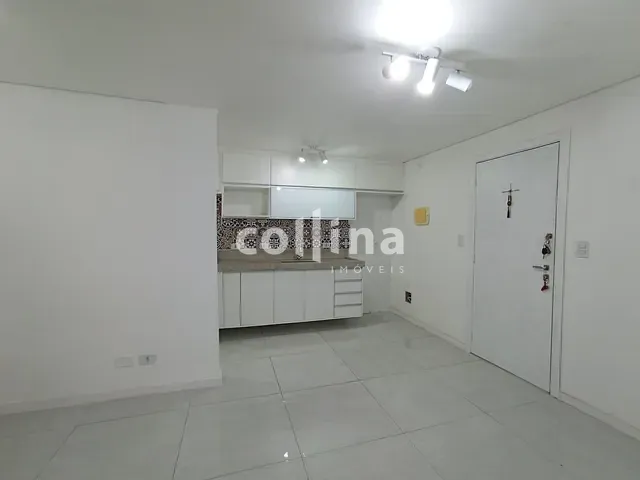 Apartamento 2 quartos e 2 banheiros, à venda, no bairro Jardim Marilu em Carapicuíba