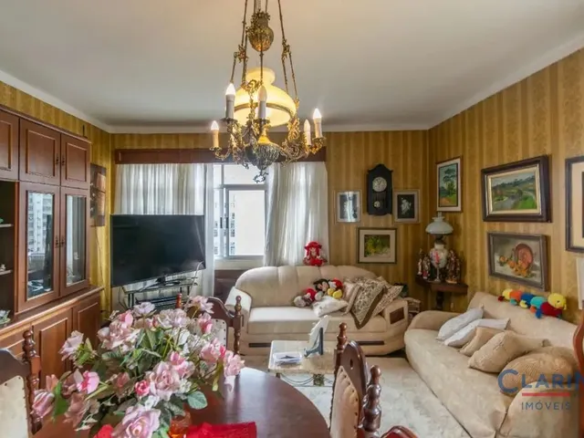 Apartamento 3 quartos e 2 banheiros, à venda, no bairro CENTRO em Curitiba