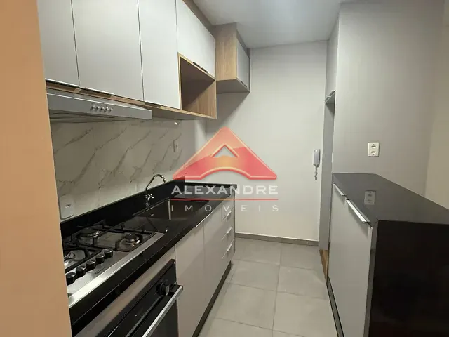 Apartamento 2 quartos e 1 banheiro, para alugar, no bairro Vila Industrial em São José dos Campos